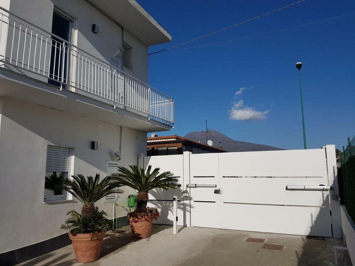 B&B Vincenzo Torre del Greco Luaran gambar