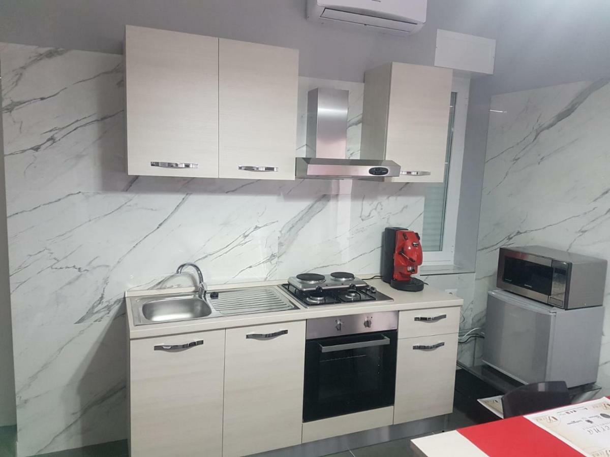 B&B Vincenzo Torre del Greco Luaran gambar