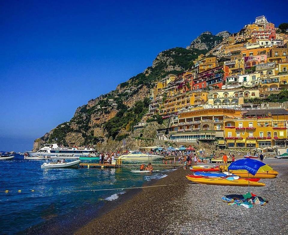 B&B Vincenzo Torre del Greco Luaran gambar