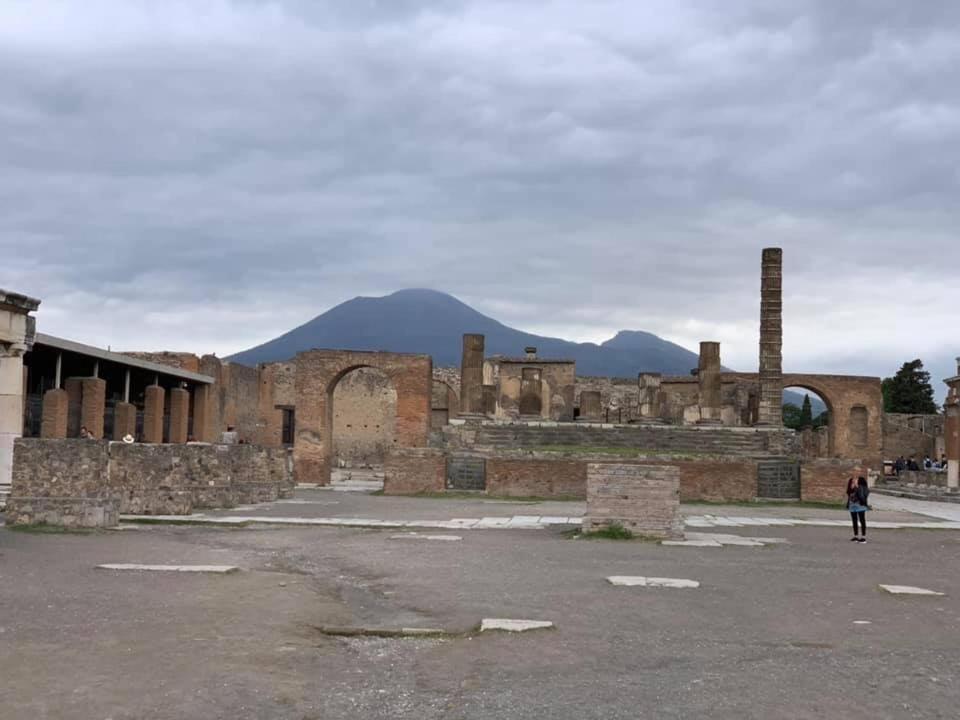 B&B Vincenzo Torre del Greco Luaran gambar